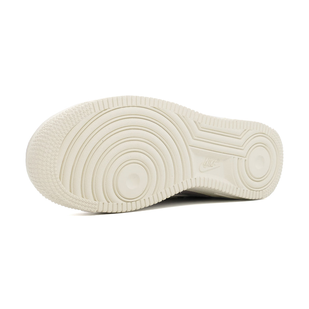 ナイキ ウィメンズ エアフォース 1 ロー "エア スプラング"